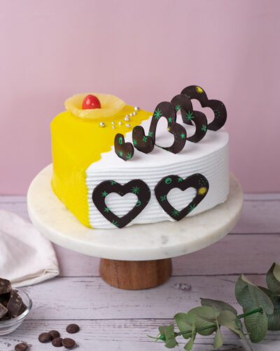 Pineapple Heart Cake