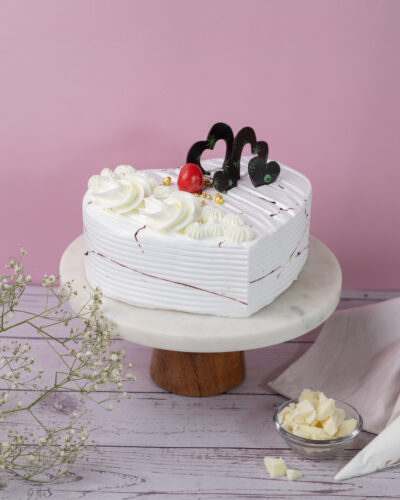 Vanilla Heart Cake