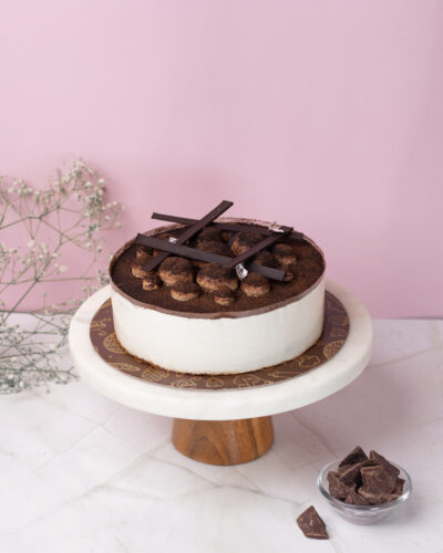 Tiramisu Cake