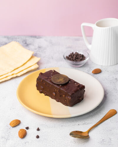Caramel Almond Fudge